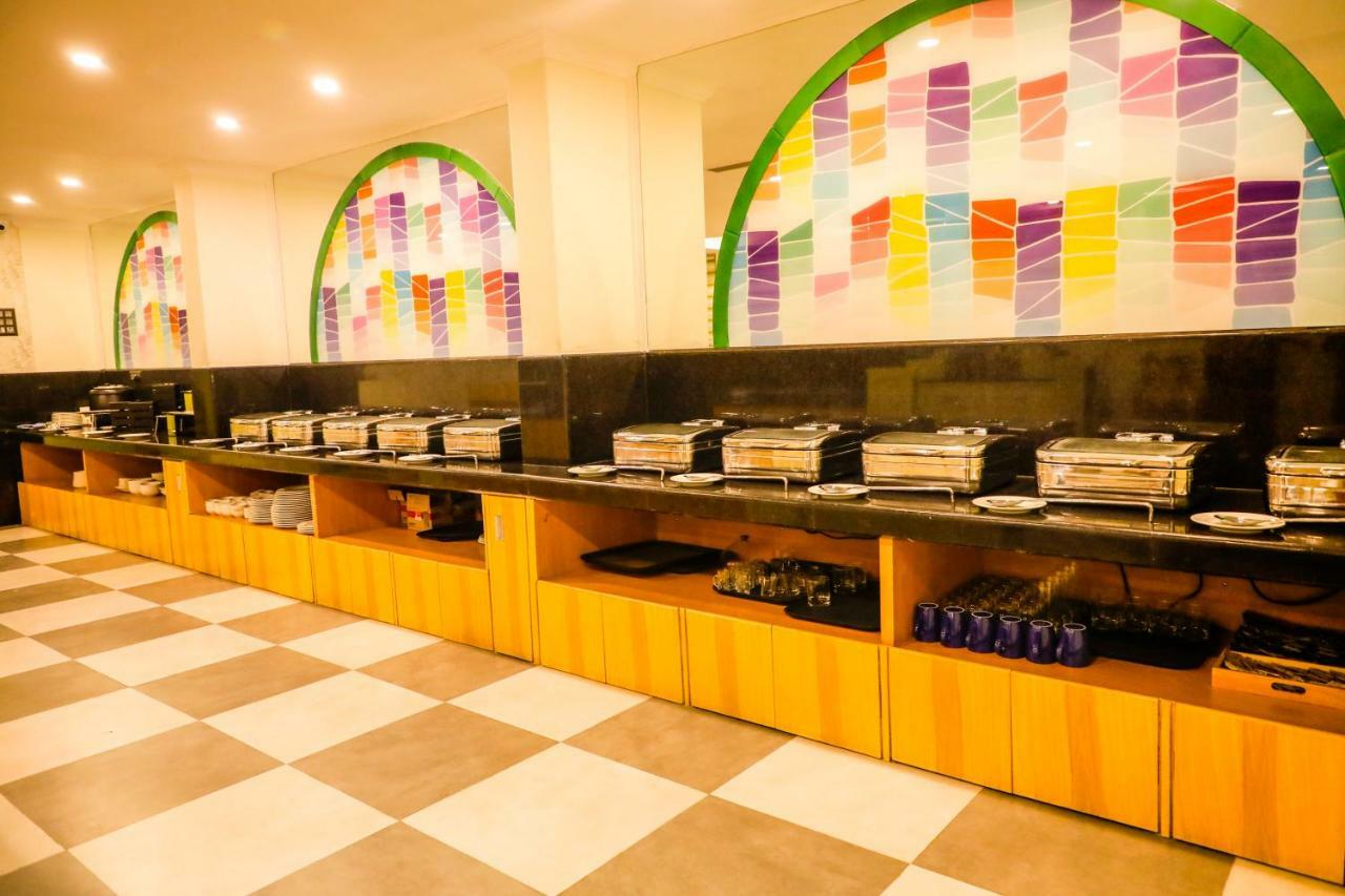 Kyriad Hotel Nashik By Othpl Εξωτερικό φωτογραφία