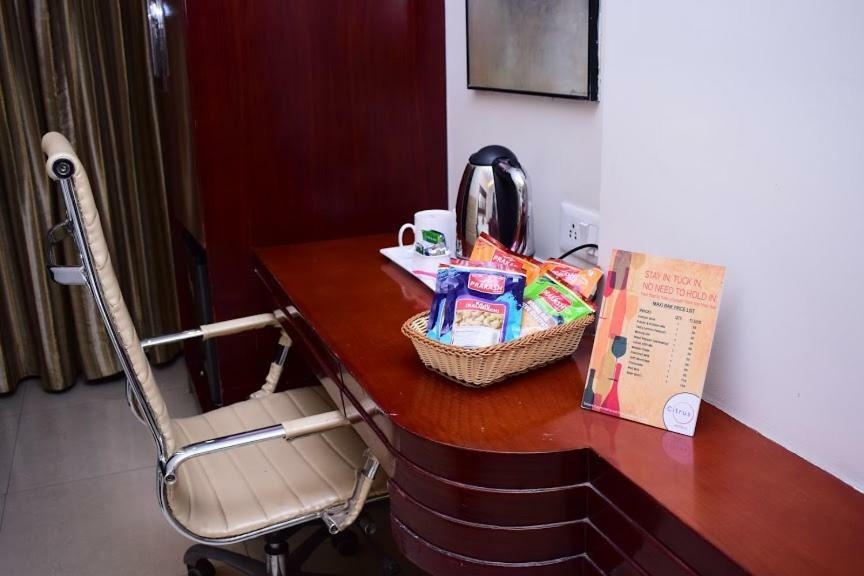 Kyriad Hotel Nashik By Othpl Εξωτερικό φωτογραφία